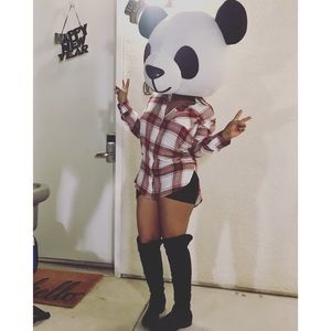 Meet your Posher, Aisha